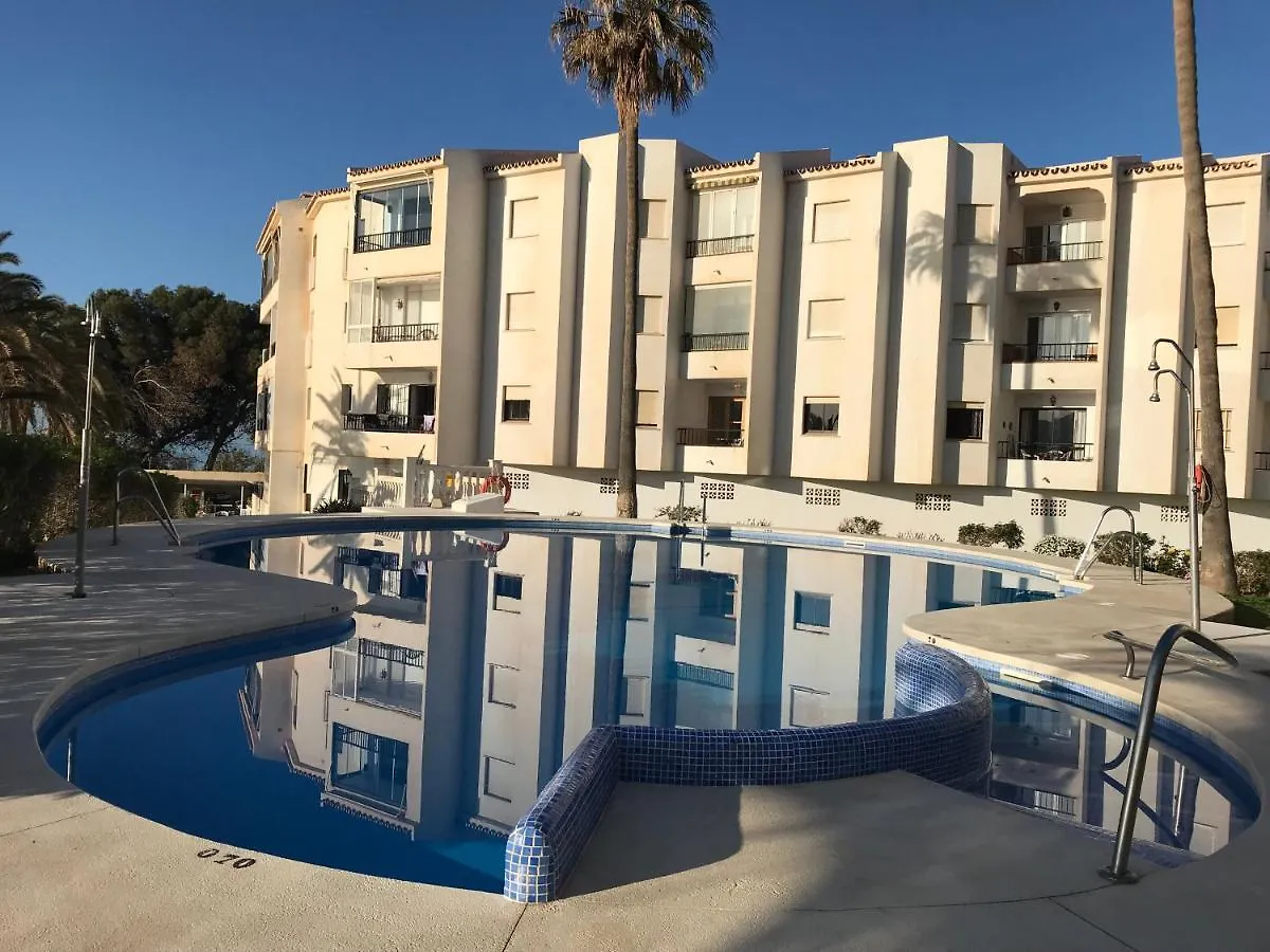 Sea & Pool View Garden Apartment Las Palmeras Nerja